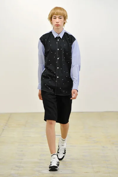 Look 36